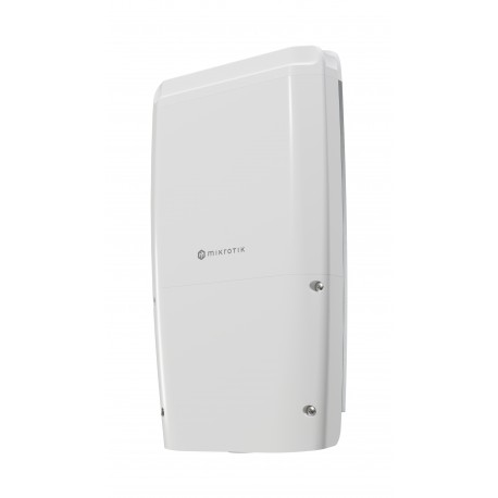 Mikrotik CRS504-4XQ-OUT switch Gestionado L3 Fast Ethernet (10/100) Energía sobre Ethernet (PoE) 1U Blanco