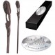 Replica the noble collection harry potter kingsley shaklebolt varita con caja y placa de identificacion