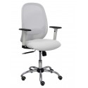 Silla Cilanco blanca malla blanca asiento similpiel blanco brazo regulable base cromada ruedas de