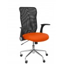 Silla Minaya respaldo malla negro asiento bali naranja oscuro