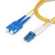 StarTech.com Cable de Fibra Óptica LC a SC (UPC) OS2 Monomodo 9/125µm 10G LSZH